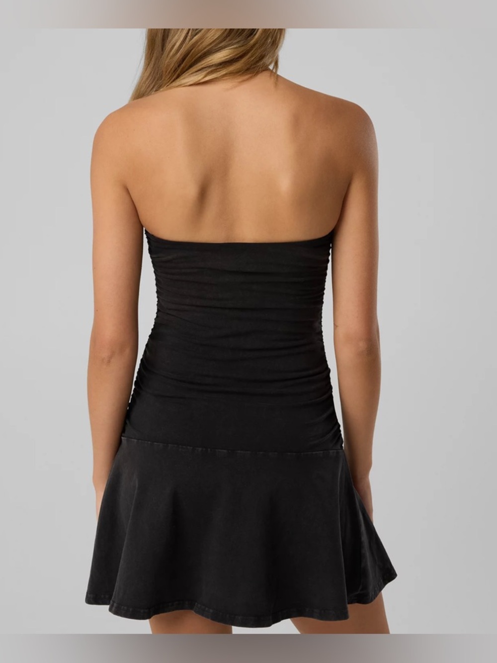 aerie Strapless Black Ruched Flared Mini Dress - Picture 3 of 4